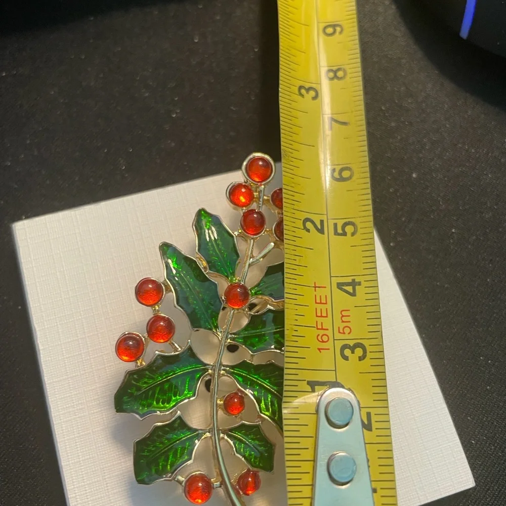 Brooch Holiday Holly Leaf Brooch with Red Berry Accents new tag